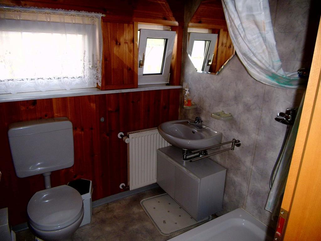 Ferienappartement Obrigheim Mosbach  Værelse billede